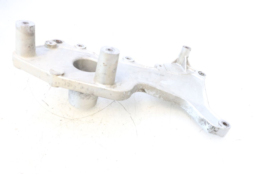 photo de SCARICO STAFFA SYM GTS EVO 125 (2009 - 2013) - Dettaglio del componente