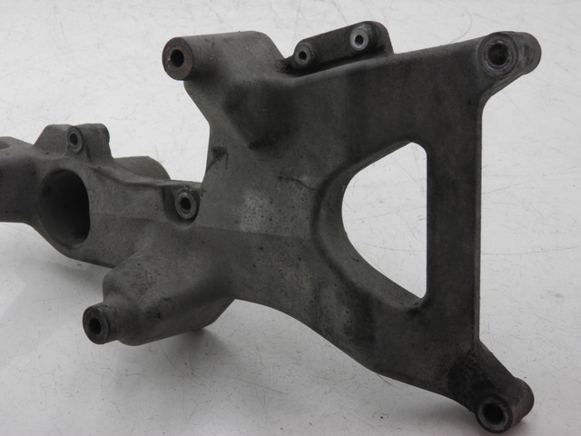 photo de SUPPORTO VASO HONDA FES PANTHEON 125 (2003 - 2007) - Zoom sullo stato d'uso