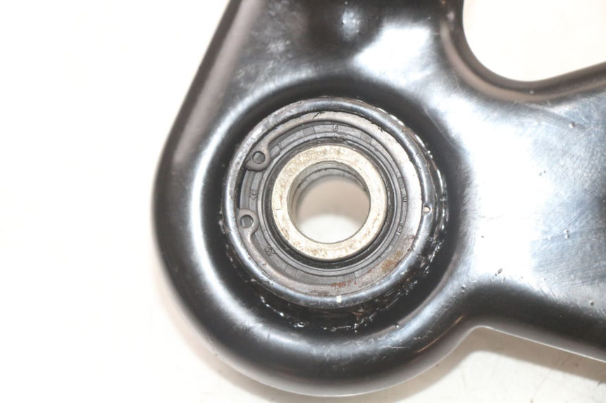 photo de SCARICO STAFFA JM MOTORS VX 125 (2022 - 2025) - Zoom sullo stato d'uso