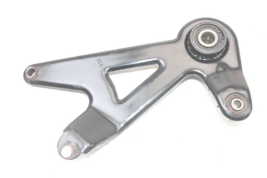 photo de SCARICO STAFFA JM MOTORS VX 125 (2022 - 2025) - Primo piano tecnico