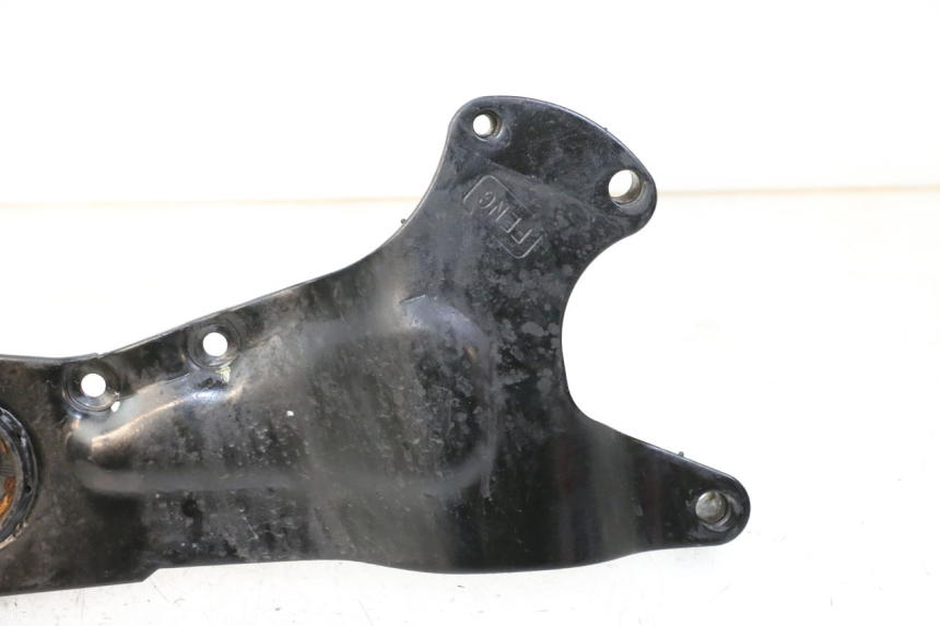 photo de SCARICO STAFFA LONGJIA SHARPY 125 (2020 - 2024) - Zoom sullo stato d'uso