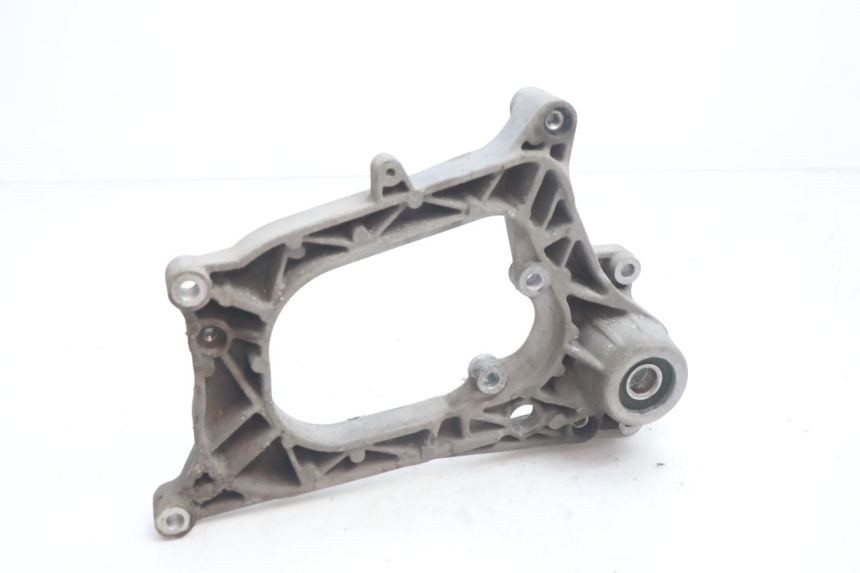 photo de SUPPORTO VASO PIAGGIO MP3 LT 300 (2010 - 2016) - Altra angolazione