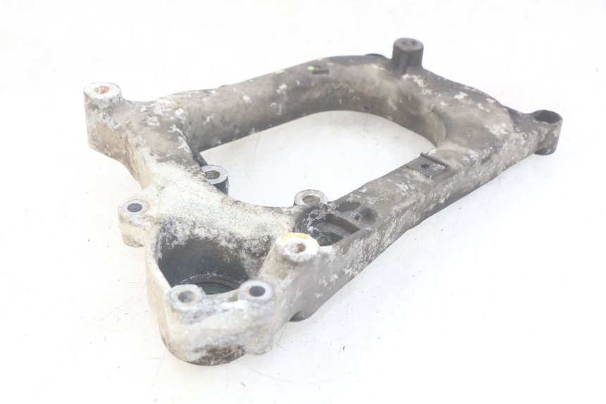 photo de SUPPORTO VASO PIAGGIO MP3 RL 250 (2006 - 2010) - Zoom sullo stato d'uso