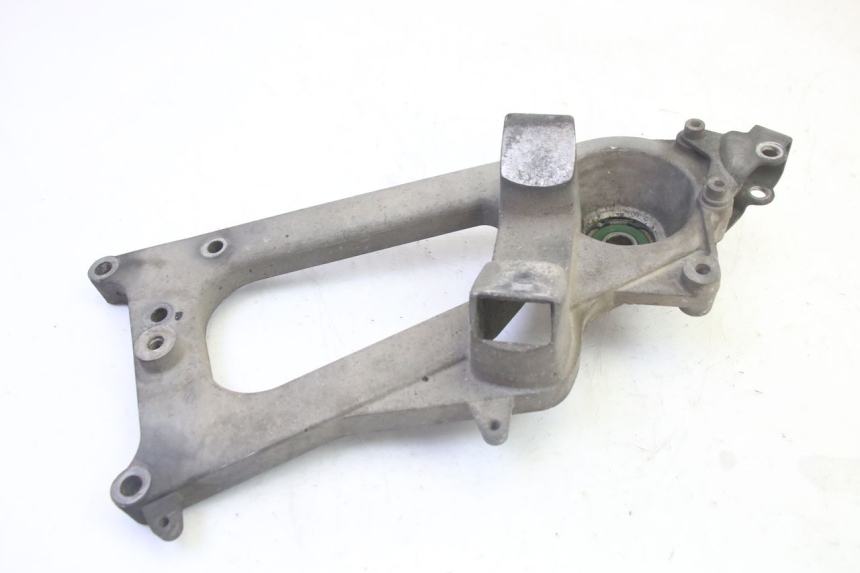 photo de SCARICO STAFFA PIAGGIO MP3 500 (2011 - 2015) - Zoom sullo stato d'uso