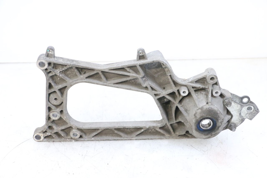 photo de SCARICO STAFFA PIAGGIO MP3 500 (2016 - 2018) - Zoom sullo stato d'uso