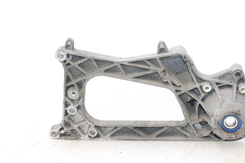 photo de SCARICO STAFFA PIAGGIO MP3 500 (2016 - 2018) - Altra angolazione