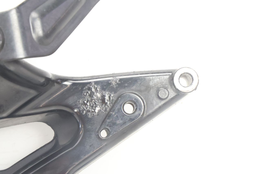 photo de SCARICO STAFFA YAMAHA N-MAX NMAX 125 (2021 - 2024) - Altra angolazione