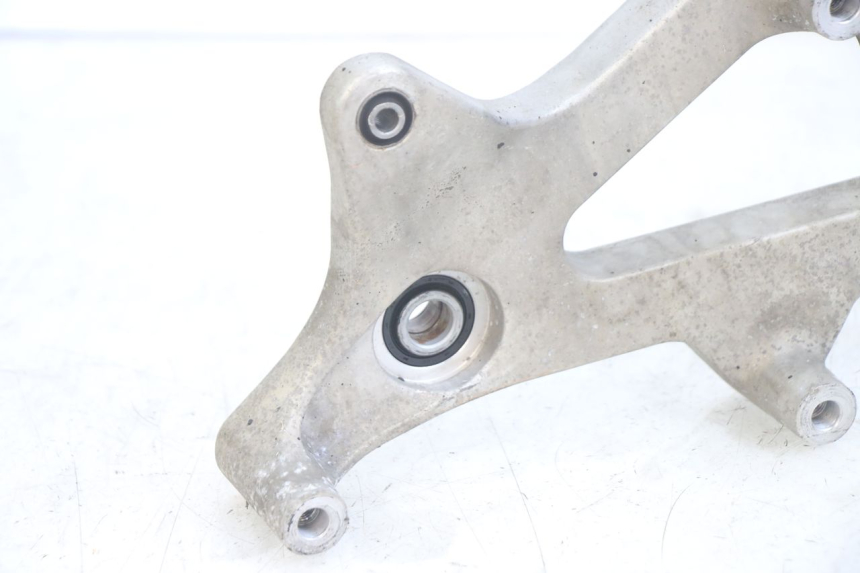 photo de SUPPORTO VASO HONDA PCX (JF47) 125 (2012 - 2013) - Primo piano tecnico