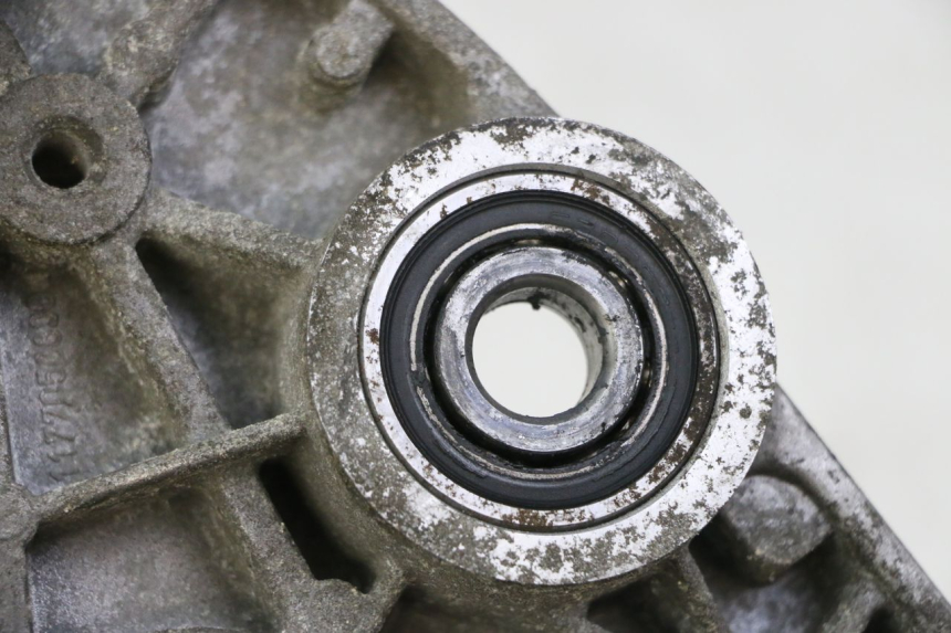 photo de SCARICO STAFFA PEUGEOT SATELIS 125 (2013 - 2018) - Dettaglio del componente