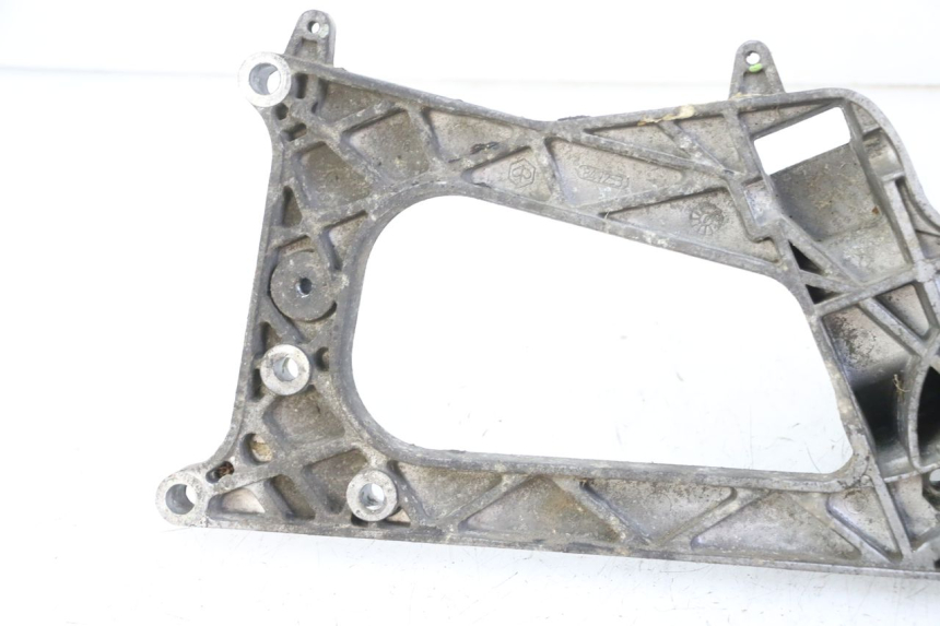 photo de SUPPORTO VASO PIAGGIO MP3 LT 400 (2007 - 2012) - Dettaglio del componente