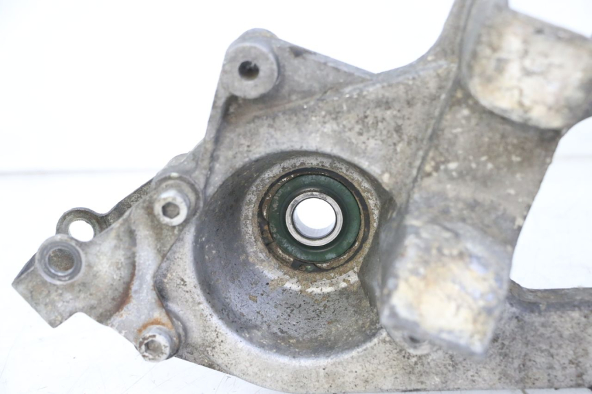 photo de SUPPORTO VASO PIAGGIO MP3 LT 400 (2007 - 2012) - Primo piano tecnico