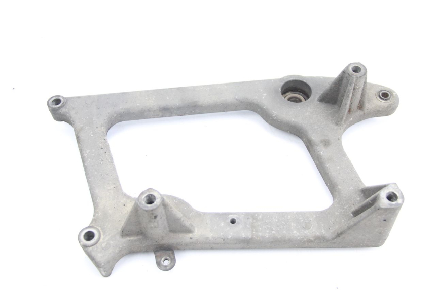 photo de SUPPORTO VASO PEUGEOT SATELIS 125 (2006 - 2009) - Altra angolazione