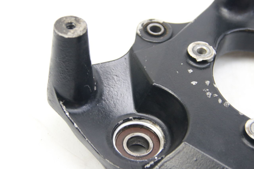 photo de SUPPORTO VASO SUZUKI SIXTEEN 125 (2008 - 2010) - Angolazione alternativa