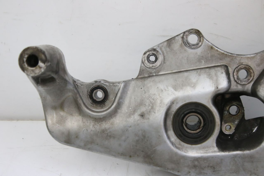 photo de SUPPORTO VASO MBK SKYCRUISER 125 (2010 - 2013) - Altra vista dell'articolo