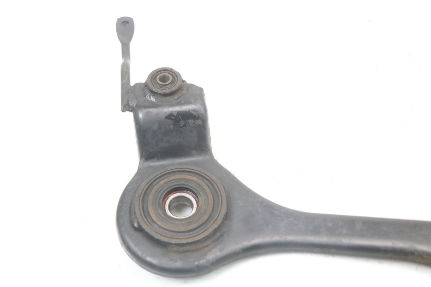 photo de SCARICO STAFFA KYMCO SUPER 8 125 (2008 - 2015) - Dettaglio del componente