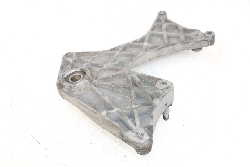 photo de SUPPORTO VASO PIAGGIO VESPA GTS SUPER IE 125 (2009 - 2016) - Zoom sullo stato d'uso