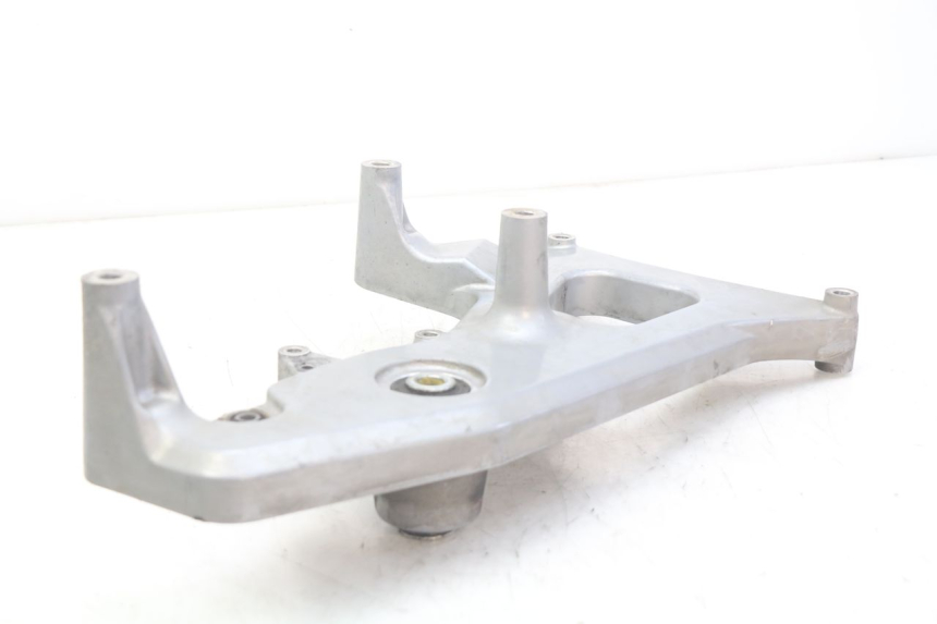 photo de SUPPORTO VASO YAMAHA X-CITY XCITY 125 (2007 - 2013) - Dettaglio del componente