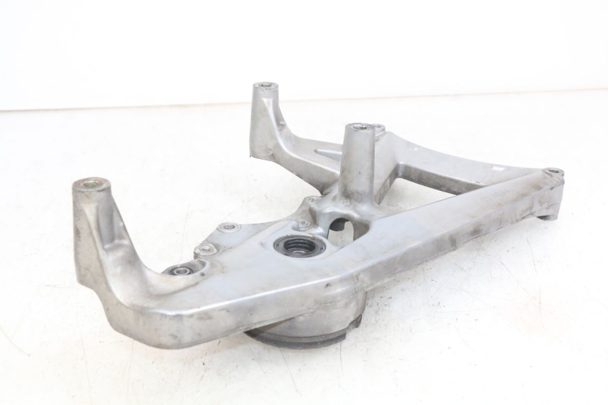 photo de SUPPORTO VASO YAMAHA X-MAX XMAX 125 (2010 - 2013) - Dettaglio del componente