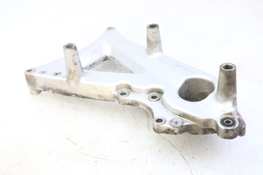 photo de SUPPORTO VASO YAMAHA X-MAX XMAX 250 (2006 - 2009) - Primo piano tecnico