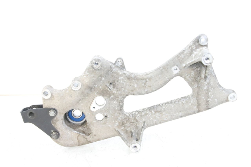 photo de SCARICO STAFFA PIAGGIO X10 125 (2012 - 2017) - Vista principale