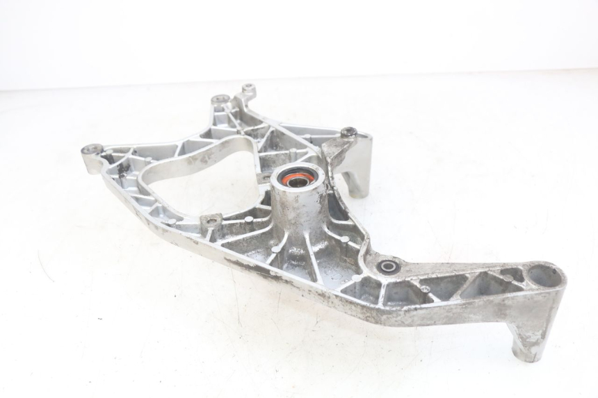 photo de SUPPORTO VASO YAMAHA YP MAJESTY 125 (2007 - 2010) - Zoom sullo stato d'uso