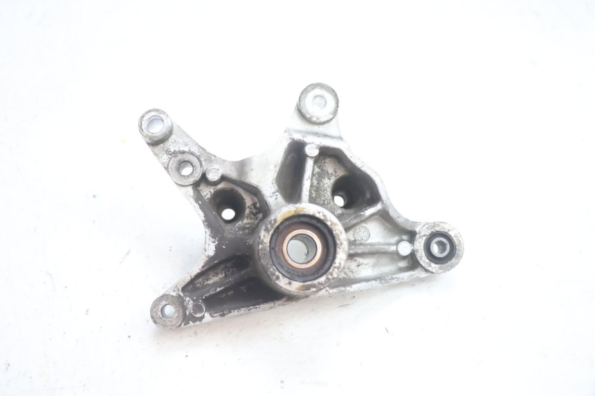 photo de SUPPORTO VASO YAMAHA YP MAJESTY 125 (2002 - 2006) - Primo piano tecnico