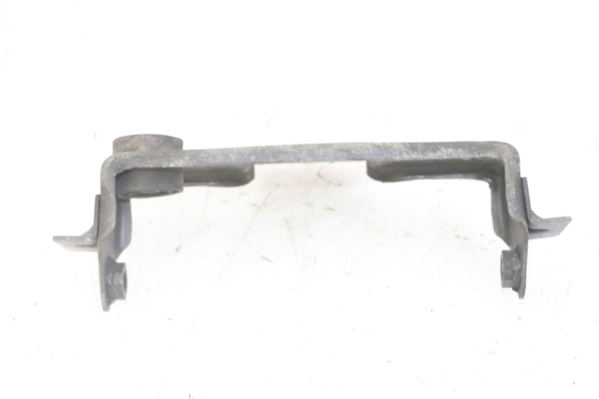 photo de SUPPORTO SERBATOIO SUZUKI GS GSE 500 (2001 - 2003) - Zoom sullo stato d'uso