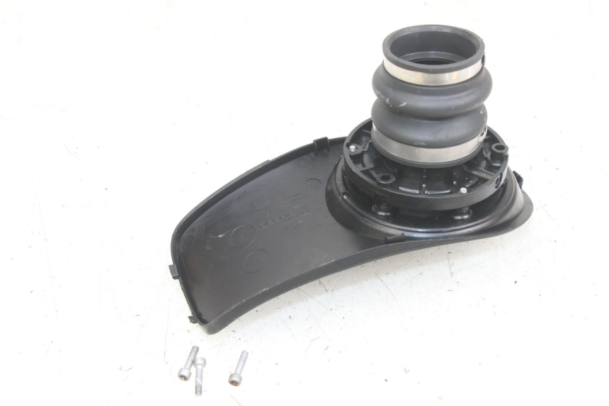 photo de SUPPORTO SERBATOIO PIAGGIO MEDLEY 125 (2016 - 2023) - Zoom sullo stato d'uso