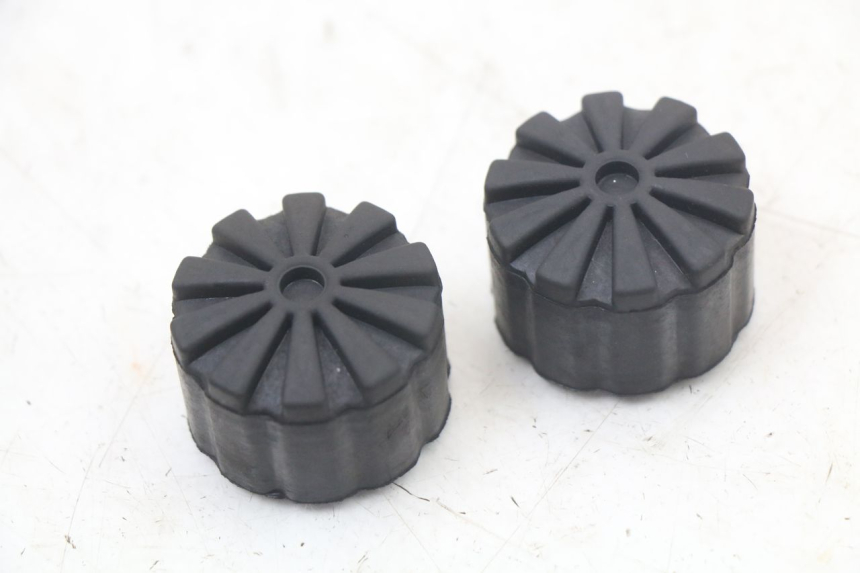 photo de SUPPORTO SERBATOIO CARBURANTE ROYAL ENFIELD CONTINENTAL GT 650 (2019 - 2024) - Dettaglio del componente