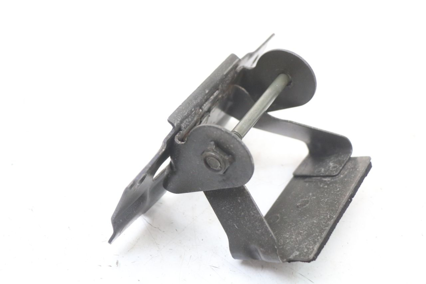 photo de SUPPORTO SERBATOIO CARBURANTE SUZUKI SV S 650 (1999 - 2002) - Stato della superficie e materiale