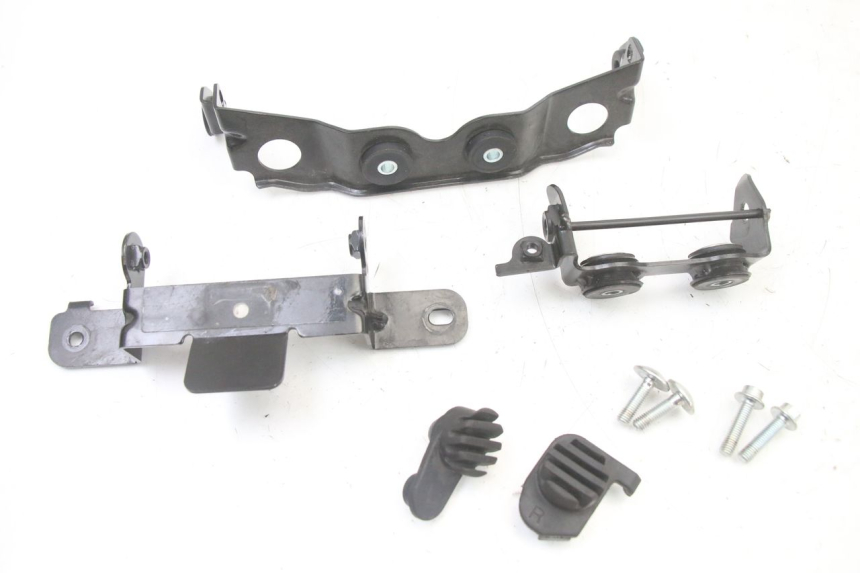 photo de SUPPORTO SERBATOIO CARBURANTE YAMAHA TRACER 7 700 (2020 - 2024) - Dettaglio del componente