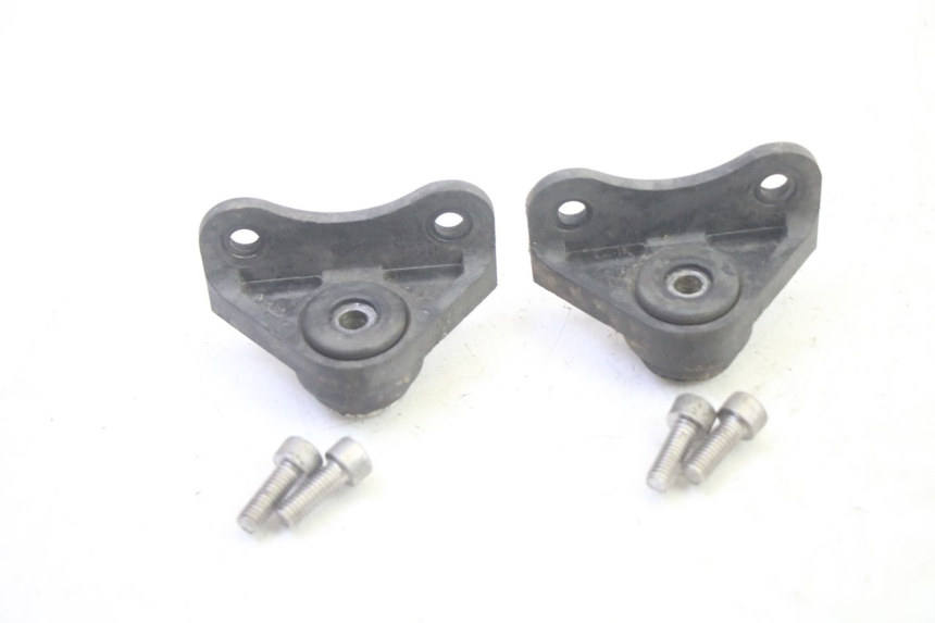 photo de SUPPORTO SERBATOIO YAMAHA TTR 125 (2000 - 2020) - Dettaglio del componente