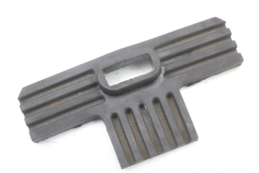 photo de SUPPORTO SERBATOIO CARBURANTE YAMAHA XJS DIVERSION 600 (1997 - 1999) - Vista principale