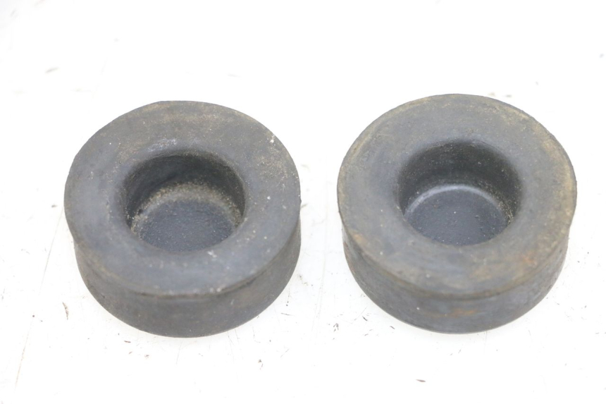 photo de SUPPORTO SERBATOIO CARBURANTE KAWASAKI ZR 7 750 (1999 - 2004) - Zoom sullo stato d'uso