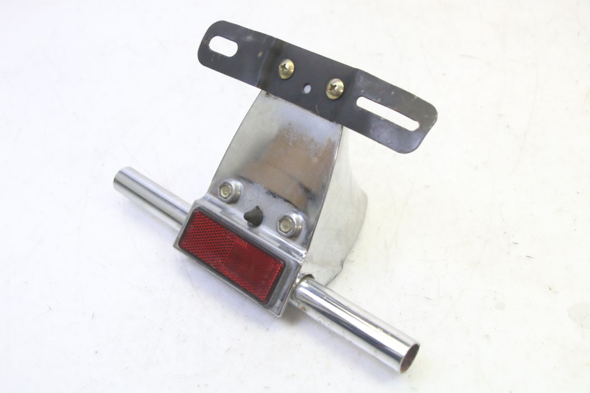 photo de SUPPORTO TARGA HYOSUNG GV AQUILA 125 (2000 - 2009) - Zoom sullo stato d'uso