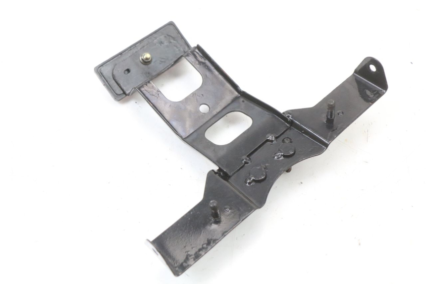 photo de SUPPORTO TARGA JONWAY AZTRAL 125 (2008 - 2017) - Primo piano tecnico