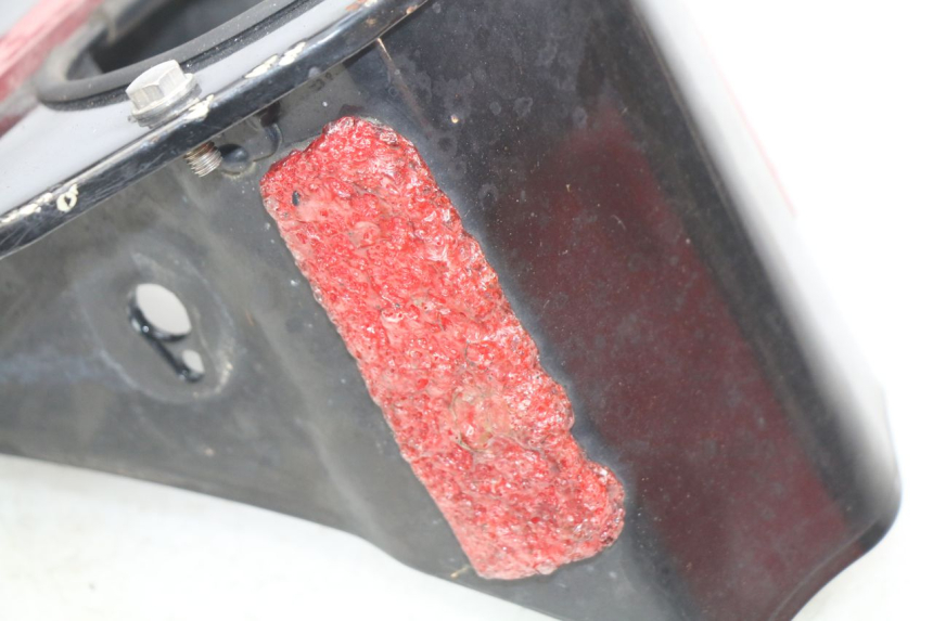 photo de SUPPORTO TARGA ROYAL ENFIELD BULLET CLASSIC 500 (2017 - 2020) - Primo piano tecnico