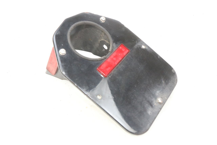 photo de SUPPORTO TARGA ROYAL ENFIELD BULLET CLASSIC 500 (2017 - 2020) - Dettagli dei punti di fissaggio