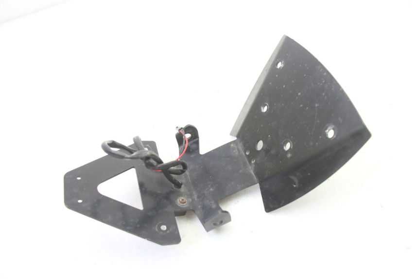 photo de PORTATARGA SUZUKI GSR 750 (2011 - 2017) - Vista d'insieme del prodotto