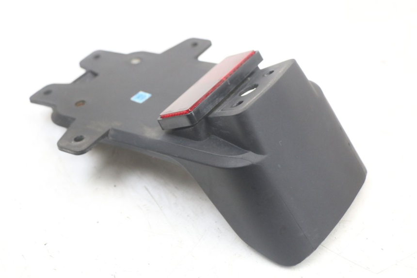 photo de PORTATARGA HUSQVARNA SVARTPILEN 401 (2018 - 2023) - Altra angolazione