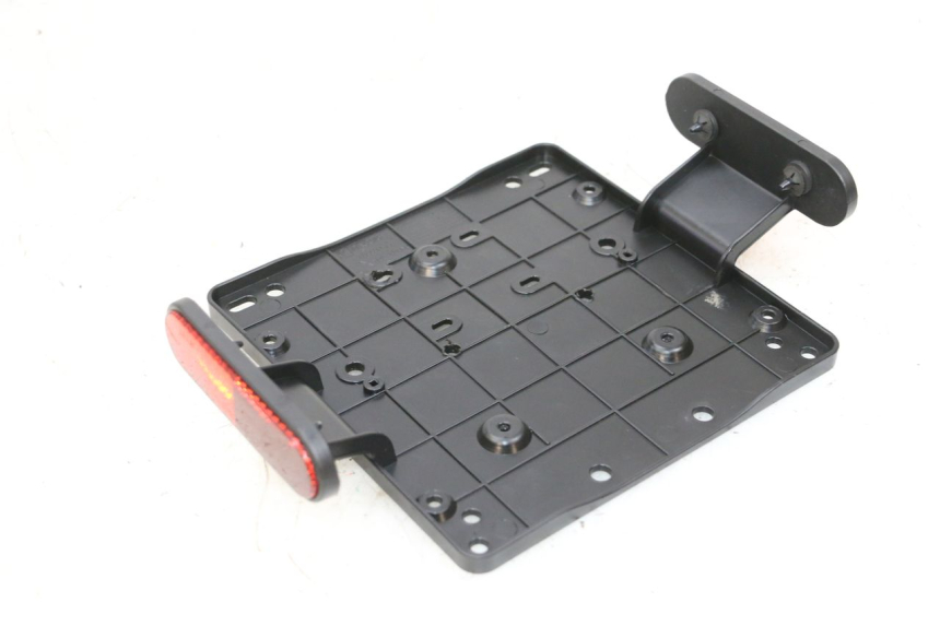 photo de PORTATARGA PIAGGIO MP3 HPE 300 (2019 - 2026) - Dettaglio del componente