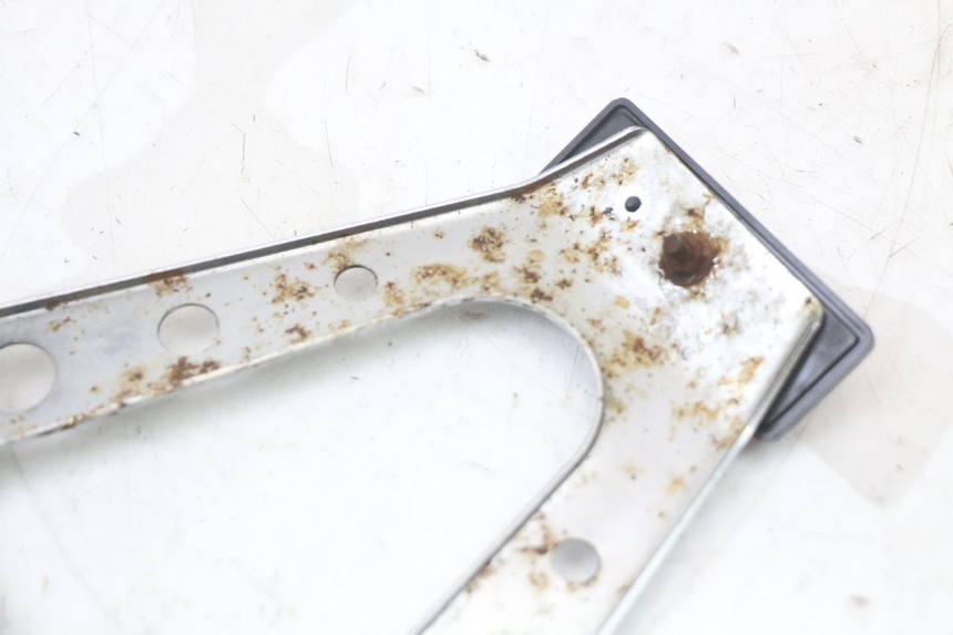 photo de PORTATARGA REGAL RAPTOR SPYDER 125 (2010 - 2018) - Marcature e riferimenti originali