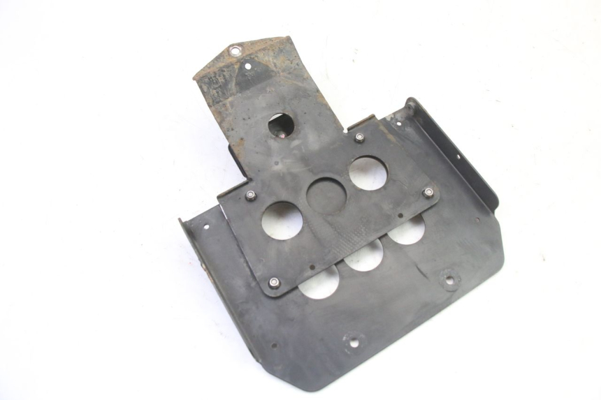 photo de PORTATARGA YAMAHA TDM ABS 900 (2002 - 2014) - Dettagli dei punti di fissaggio