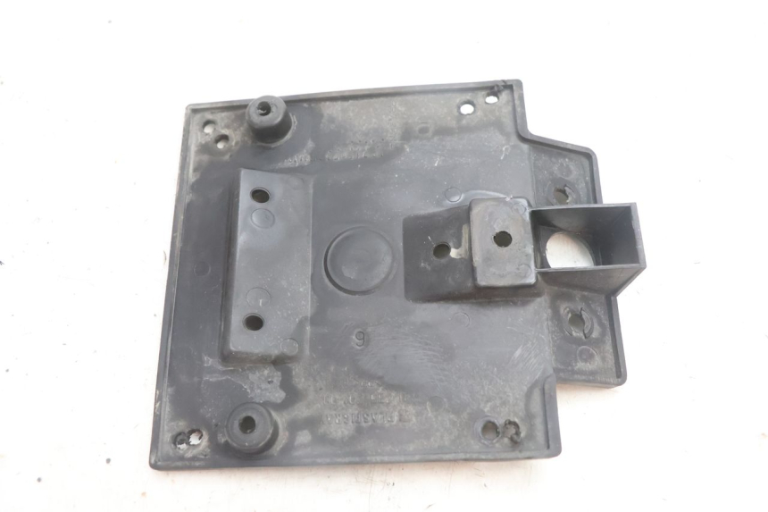 photo de PORTATARGA PEUGEOT VIVACITY 100 (1999 - 2008) - Altra angolazione
