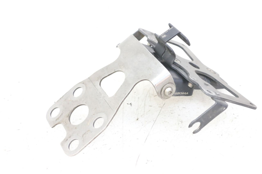 photo de PORTATARGA YAMAHA XJ6 ABS 600 (2008 - 2016) - Primo piano tecnico