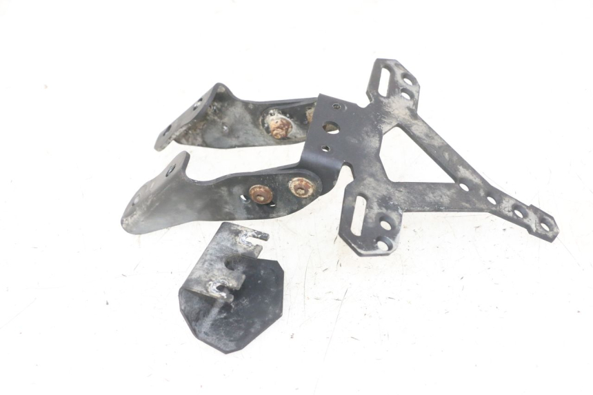 photo de PORTATARGA YAMAHA XJ6 ABS 600 (2008 - 2016) - Altra angolazione