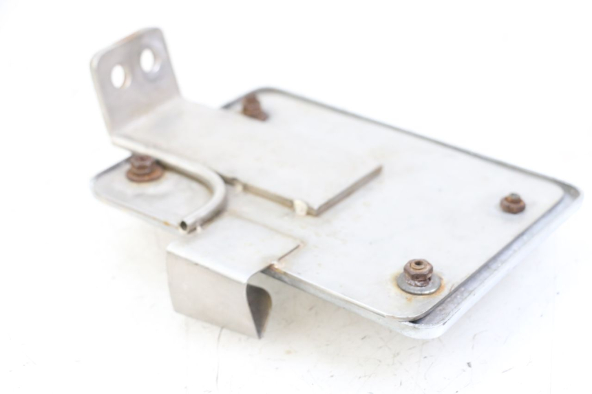 photo de PORTATARGA YAMAHA XVS DRAG STAR DRAGSTAR 650 (1997 - 2007) - Dettaglio del componente