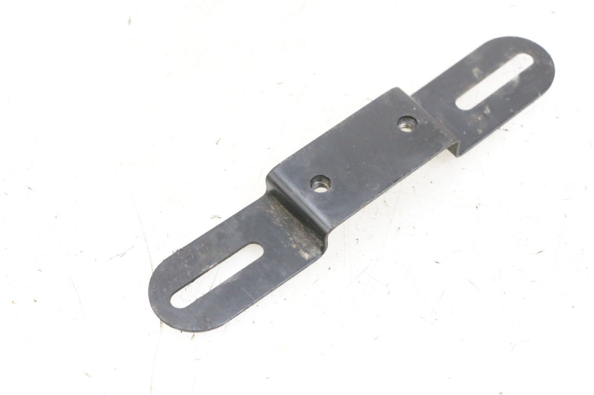 photo de PORTATARGA KAWASAKI ZR 7 750 (1999 - 2004) - Dettaglio del componente