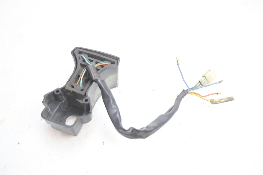 photo de CRUSCOTTO HONDA CB TWO FIFTY 250 (1991 - 2002) - Zoom sui componenti