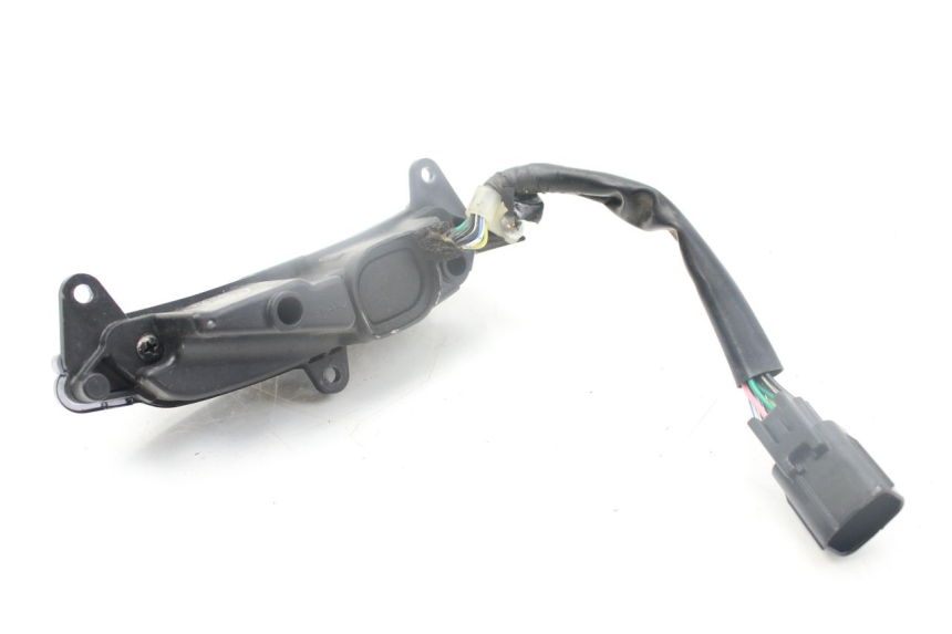 photo de CRUSCOTTO PIAGGIO MP3 500 (2014 - 2017) - Dettagli dei punti di fissaggio